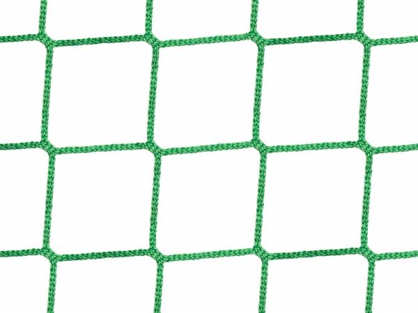 Green PP knotless netting on a white background